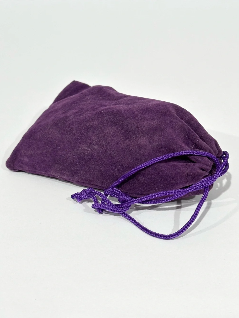 Power Bank Battery Charger InstaCharge 3000Ah Purple